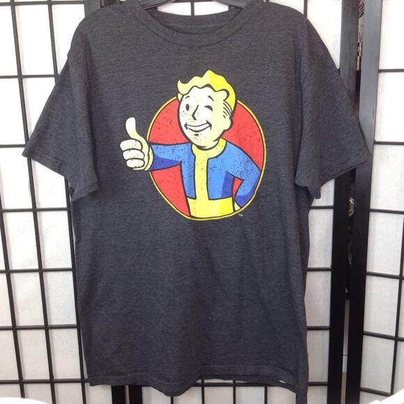 Bethesda Other - Bethesda Fallout Dark Gray Distressed Short Sleeve Point & WInk T-Shirt Large